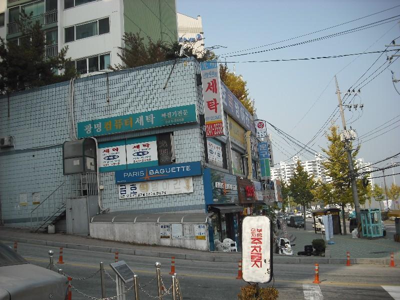 DSCF0005
