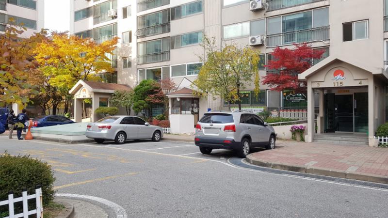 벽산1단지 지상 주차장이에요
