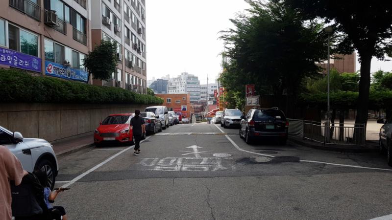 단지 내 도로입니다