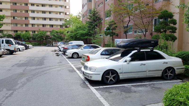 현대(929)단지 주차장이에요