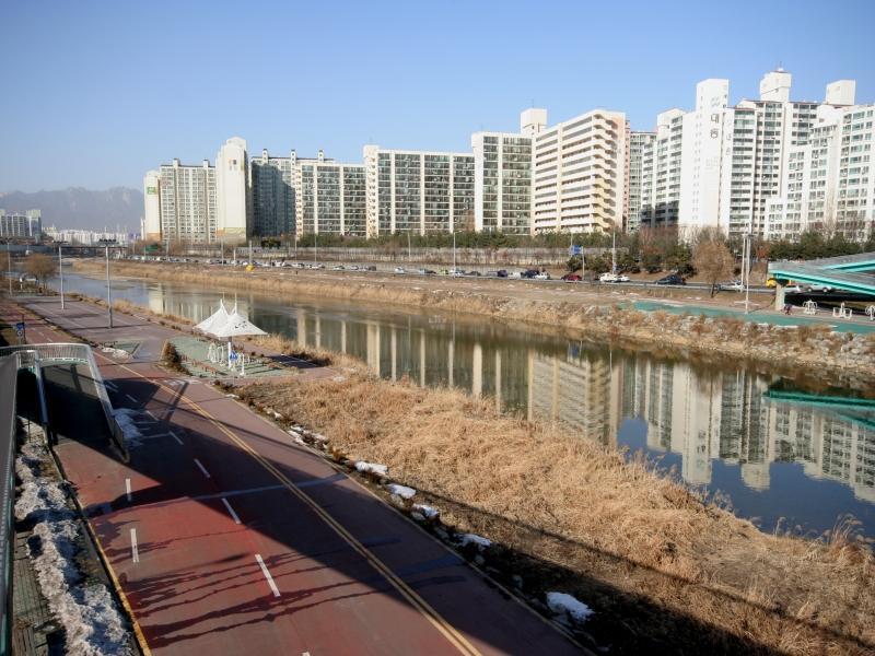 중랑천변체육공원
