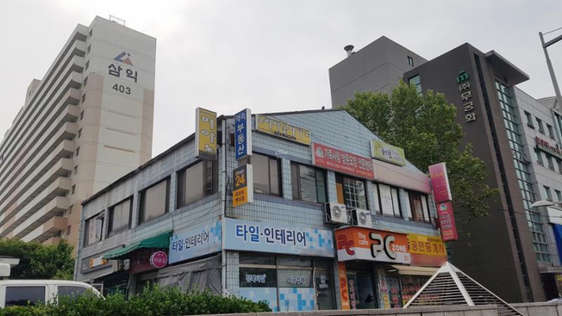 단지 내 상가이에요
