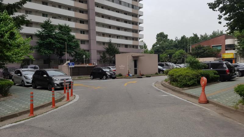 차로와 보행로가 나누어져 있구요