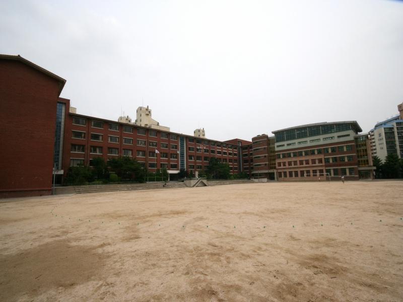신방학중교
