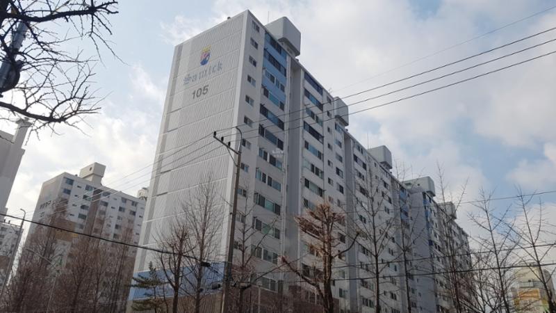 방학동 삼익세라믹아파트 단지전경 모습이에요