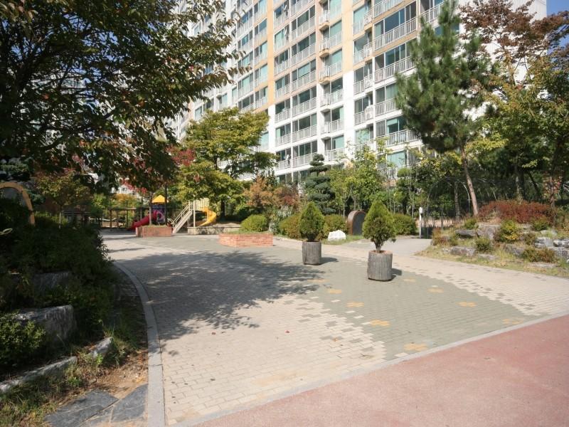 부출입구(동문)