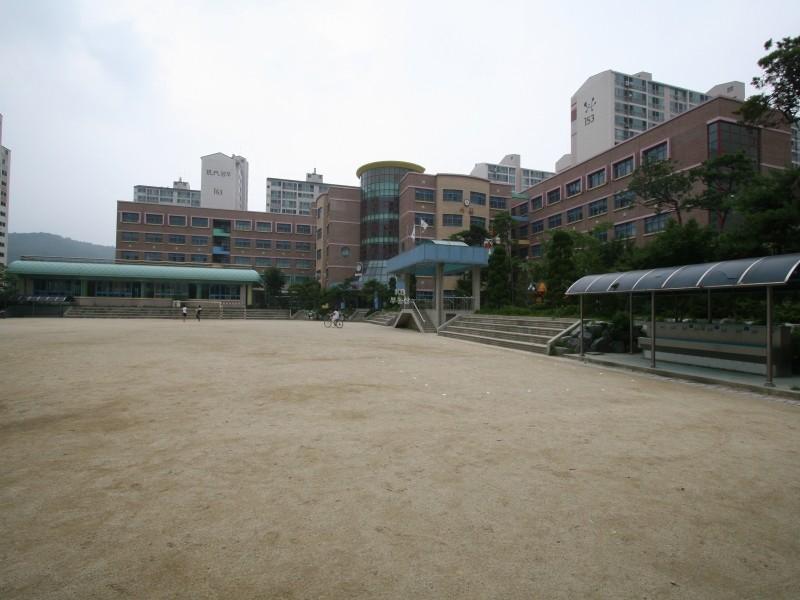 서원초교