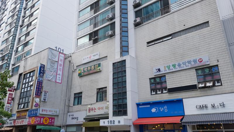 단지 내 상가이에요