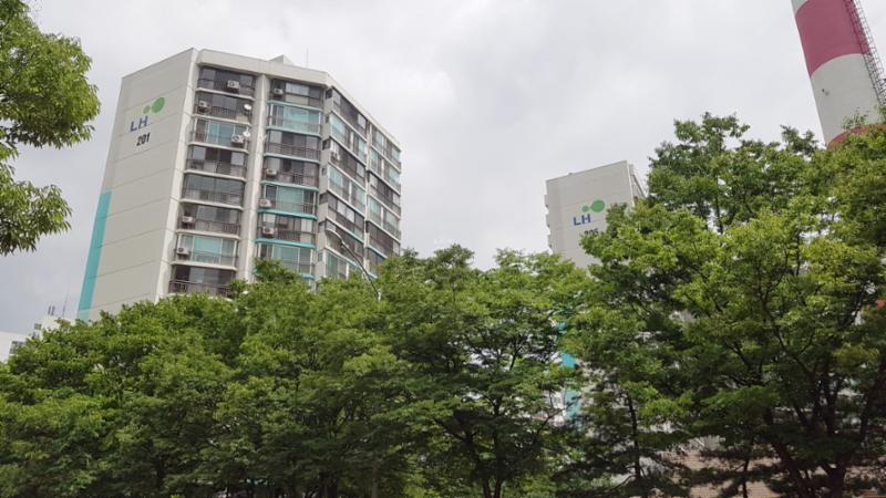 동간 거리가 넓어 쾌적한 단지 내 전경이에요