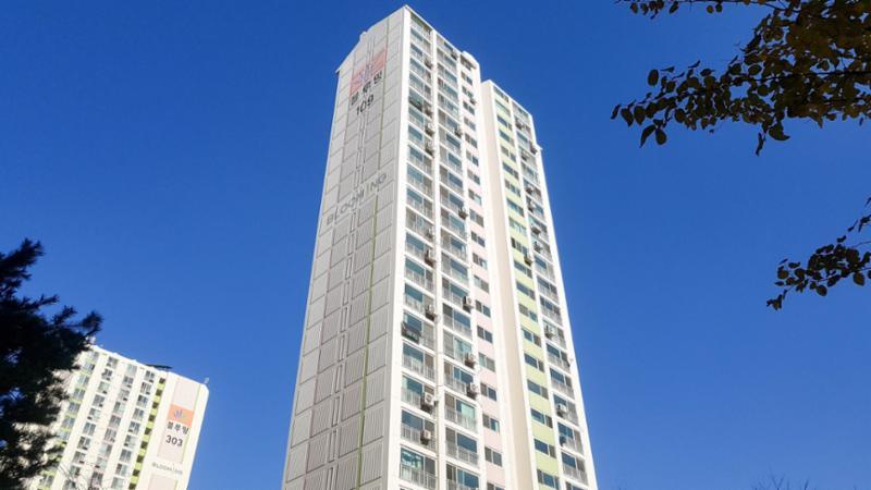 벽산블루밍1차 단지전경이에요