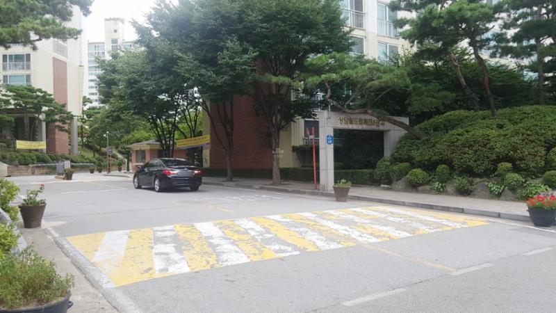 상암월드컵파크3단지 단지정문이에요