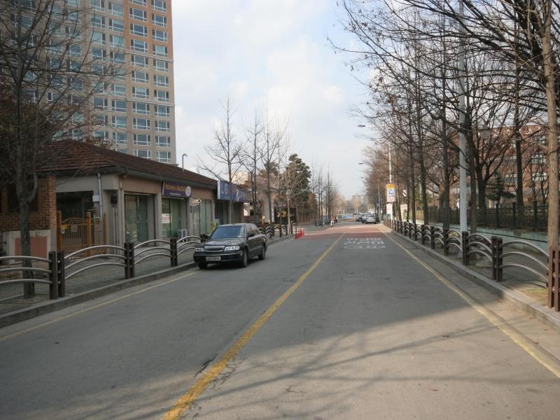 단지앞도로