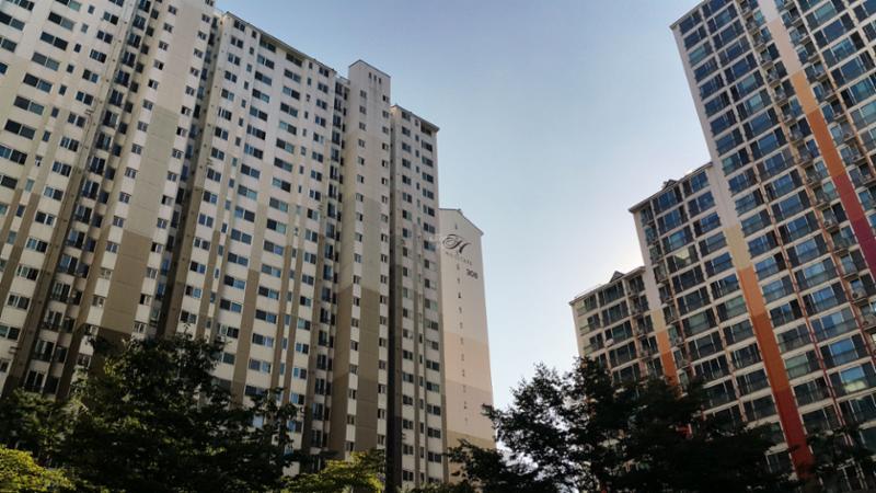 동간 거리가 넓어 쾌적한 단지 내 전경이에요