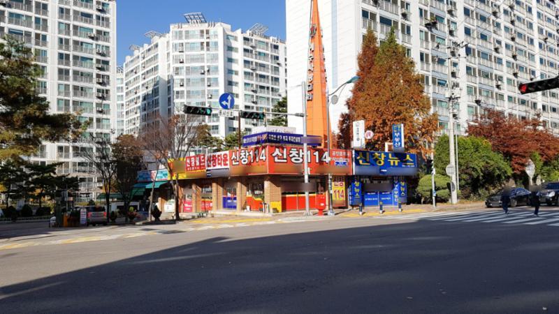 단지 내 상가이에요