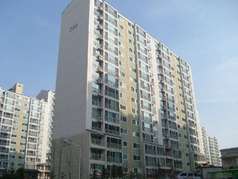 S7304010