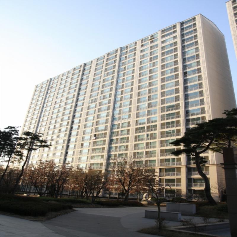 102동전경