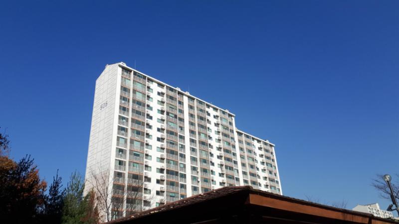 505동 안화동마을주공5단지  아파트 단지전경 이에요