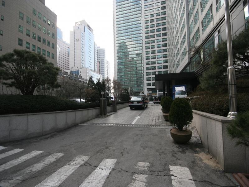 단지출입구