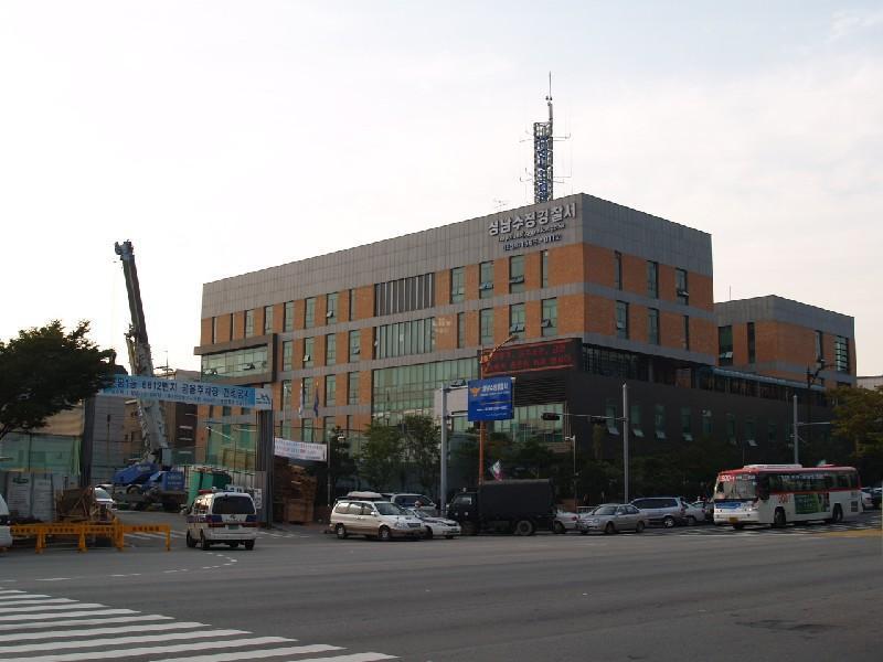 P9303170