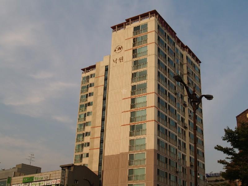 P9303161