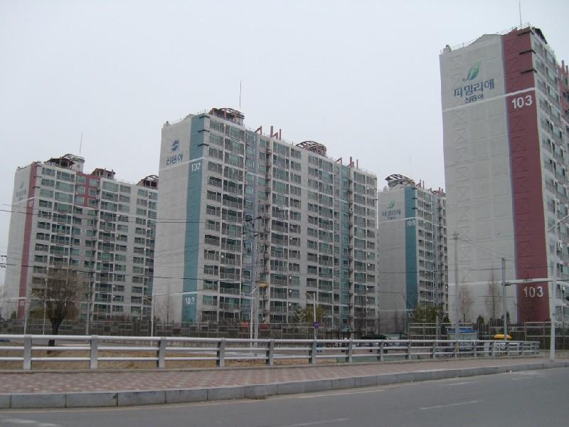 S7304253
