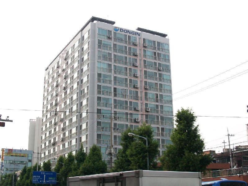 P9303070