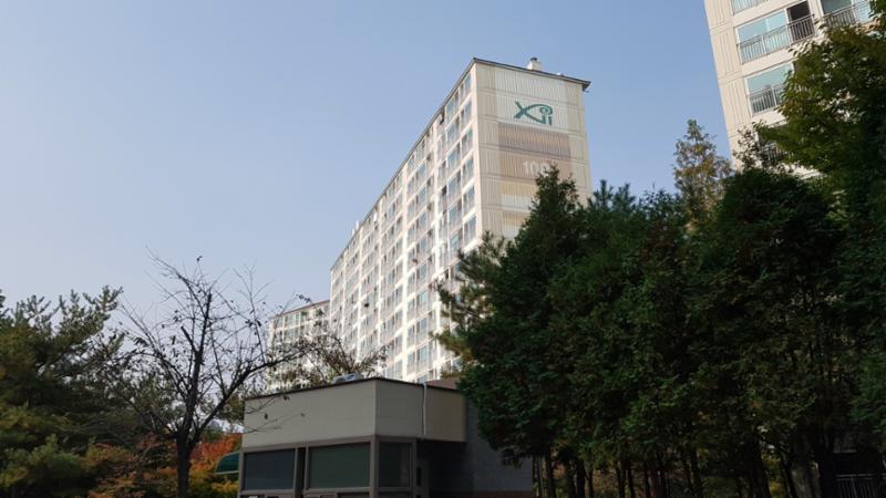 단지 후문과 가장 가까운 동으로, 주변 자연환경 및 조망을 즐기기에도 우수해요