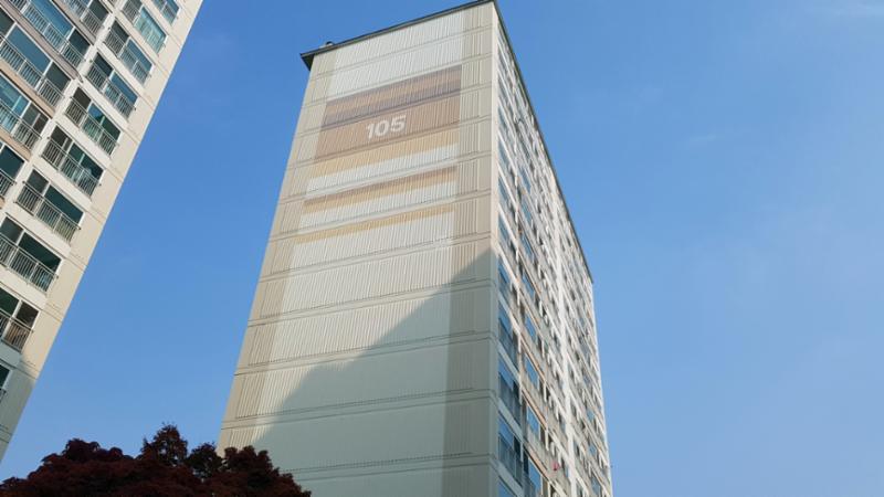 양주자이1단지 105동 전경 모습이에요