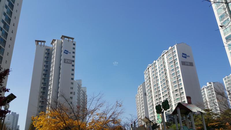 삼산타운2단지두산은 총22개동 1,622가구로 이루어져 있으며 2005년 10월 입주를 시작했습니다