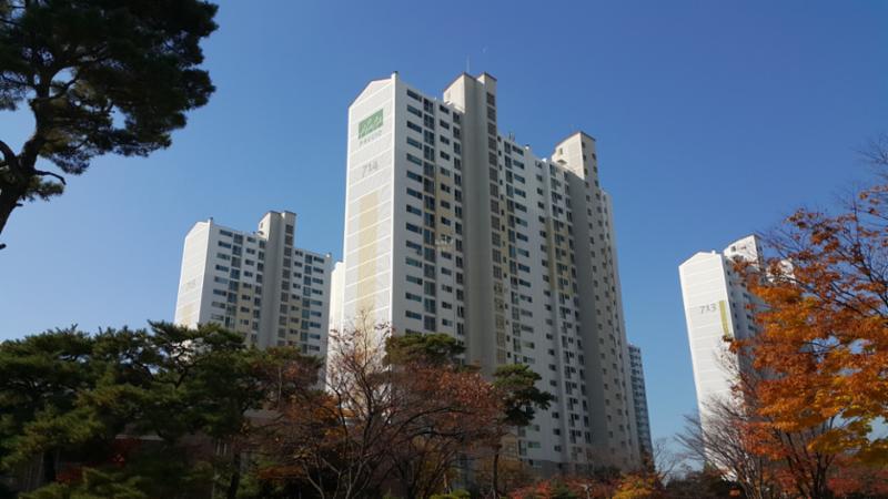 외부에서 바라본 단지전경이에요
