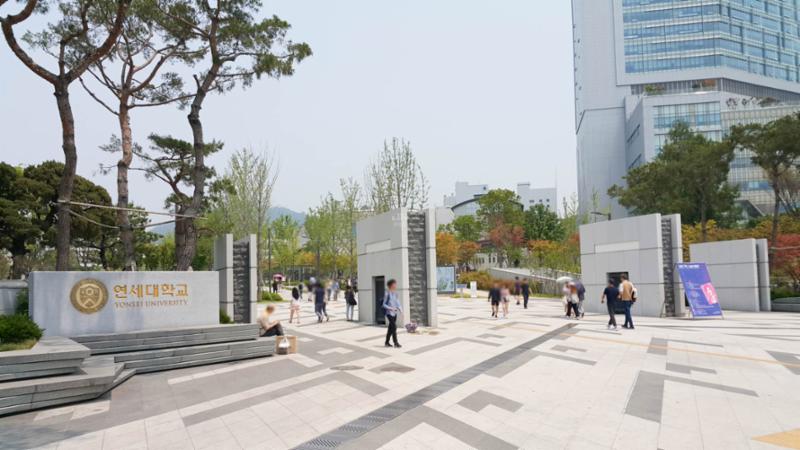 용강동래미안  아파트 대학교 입니다
