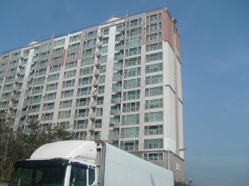 S7303984
