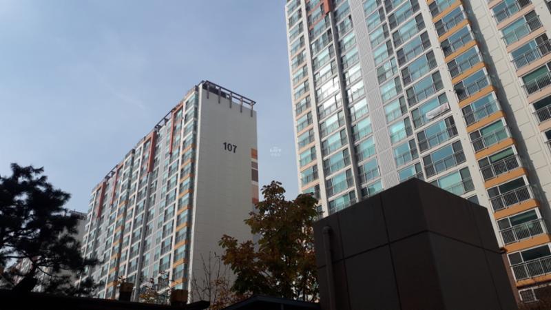 상현마을수지센트럴아이파크 단지 전경 모습이에요