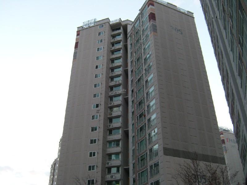 S7303941