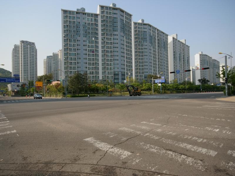 청릉로사거리