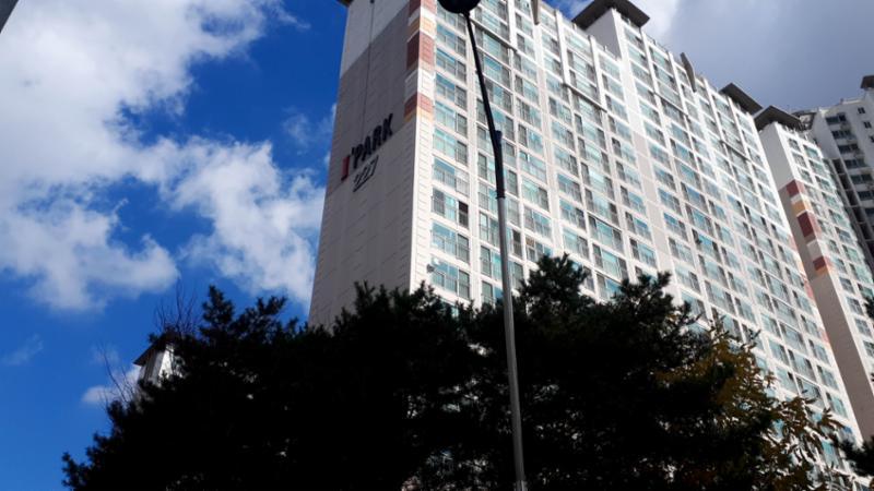 227동 아이파크 아파트 단지전경 이에요