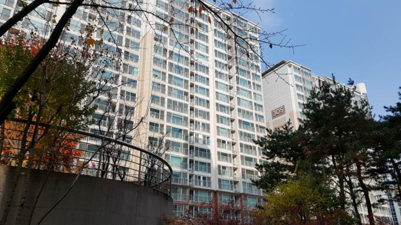 동탄시범다은마을롯데대동다숲캐슬의 깔끔하고 세련된 전경 사진이에요