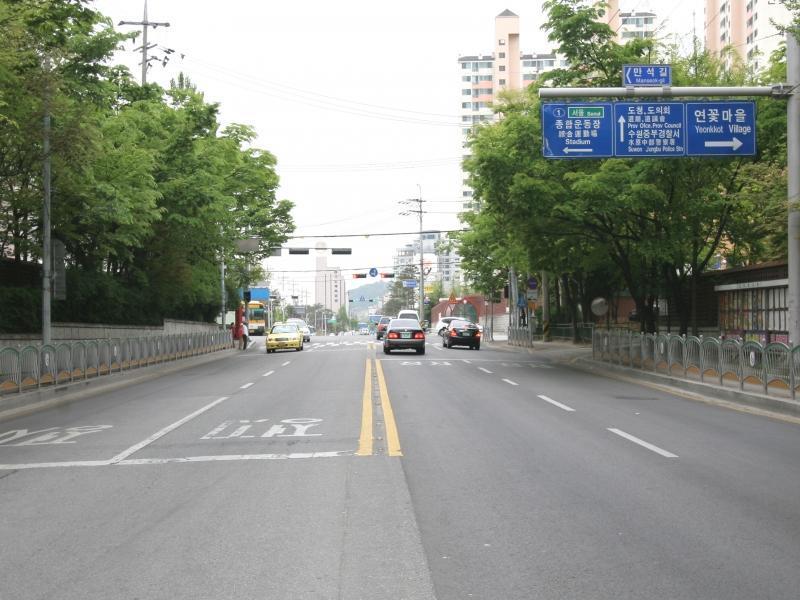 주변도로-동신아파트앞도로