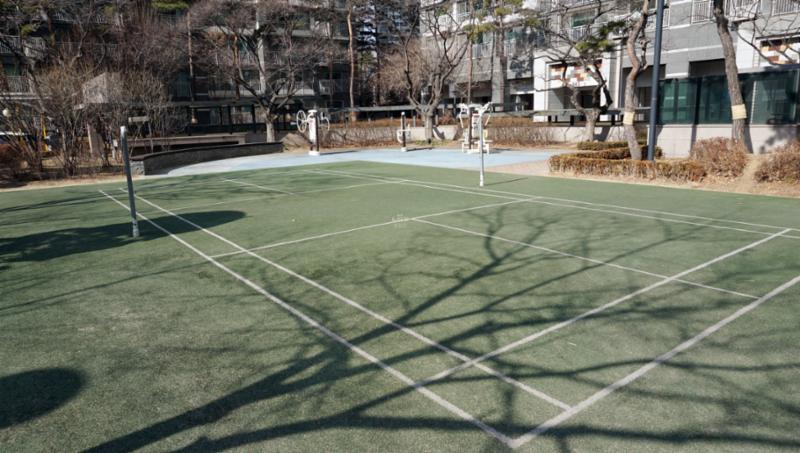 트리지움의 단지 내 체육시설이에요