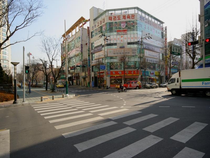 남문앞도로