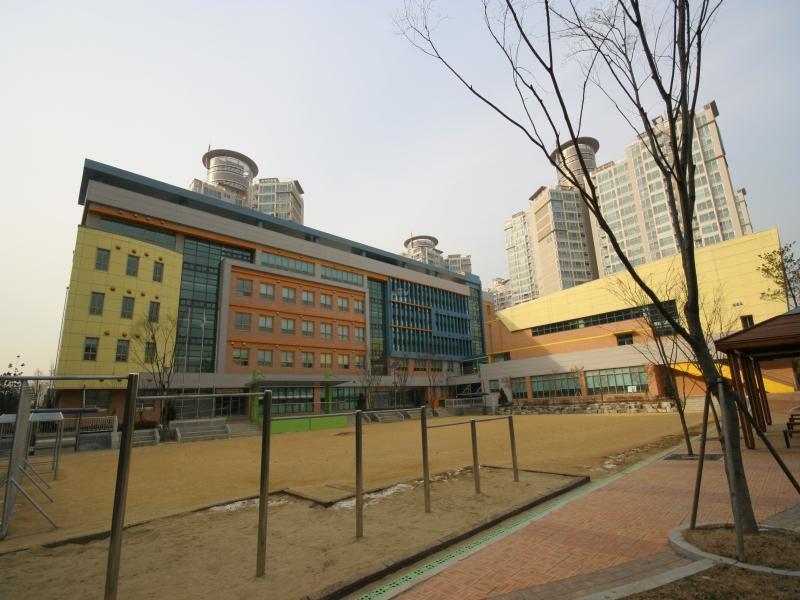 간주초교