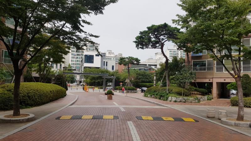 서강해모로 단지 내 도로에요