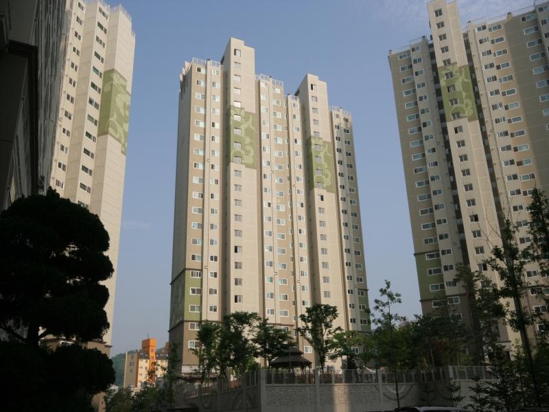 122동