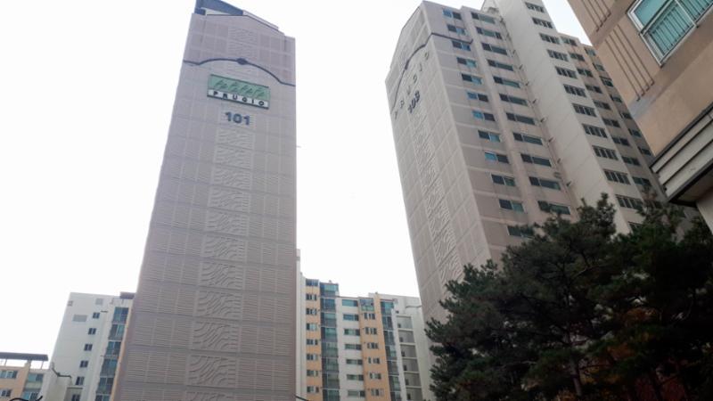 광명푸르지오 단지전경 모습이에요