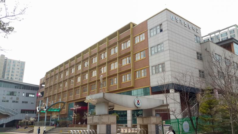 고창마을이지더원 아파트 단지에서 배정되는 초등학교 입니다