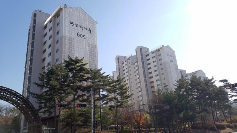 한보라마을6단지휴먼시아 아파트 단지 전경 모습이에요