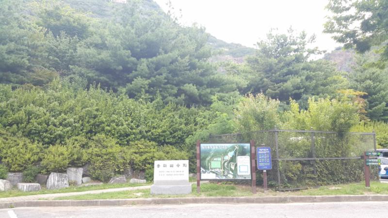 사계절의 풍부한 자연을 느낄 수 있는 용마폭포공원 입니다