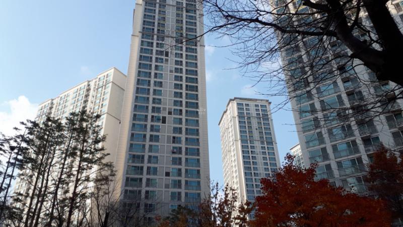 푸른마을포스코더샵2차의 전경이에요