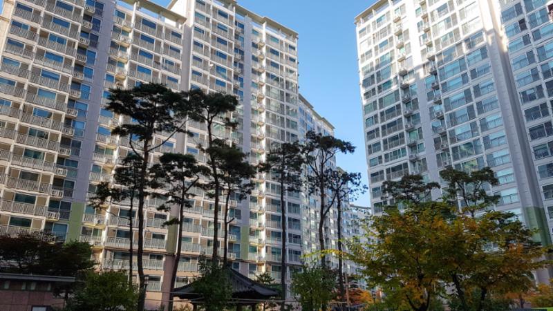 총 8개동, 450세대로 이루어진 호수마을위브1단지에요