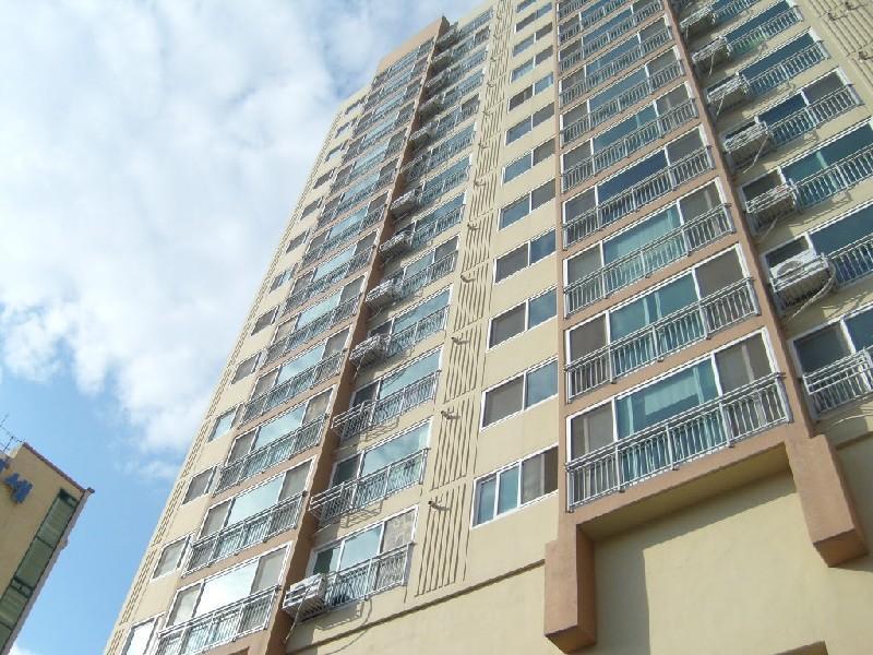 S7302489